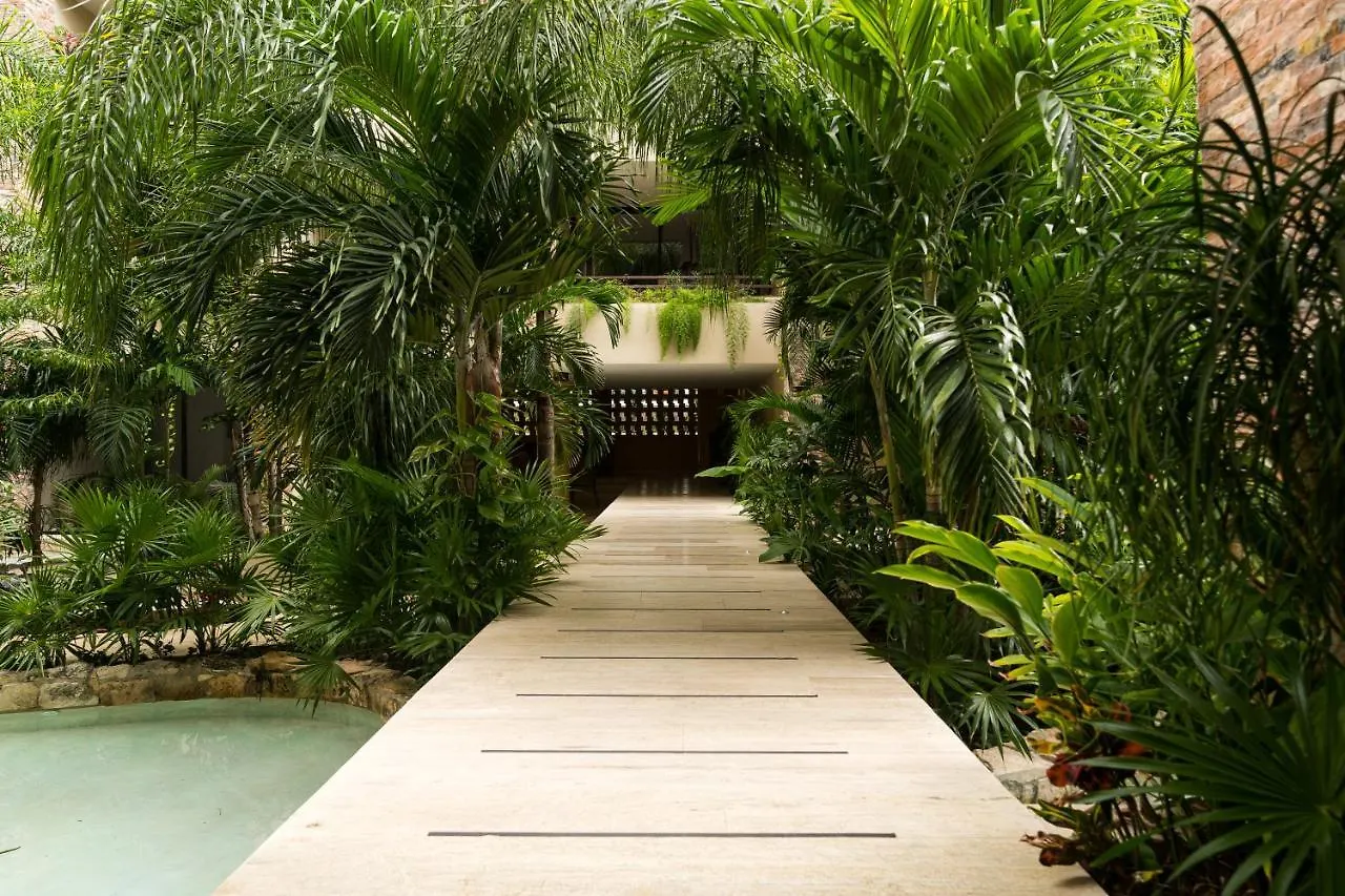 Апарт отель 'Syrena Luxury Caribbean' Heart Of Playa Del Carmen - Fast Wi-Fi - Sea Views 5*,  Мексика
