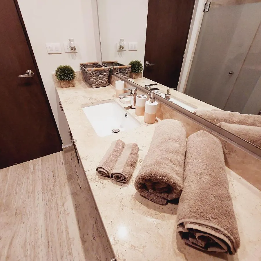 'Syrena Luxury Caribbean' Heart Of Playa Del Carmen - Fast Wi-Fi - Sea Views Aparthotel