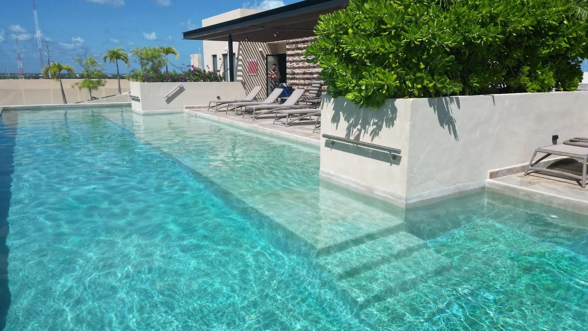 \'Syrena Luxury Caribbean\' Heart Of Playa Del Carmen - Fast Wi-Fi - Sea Views contacts